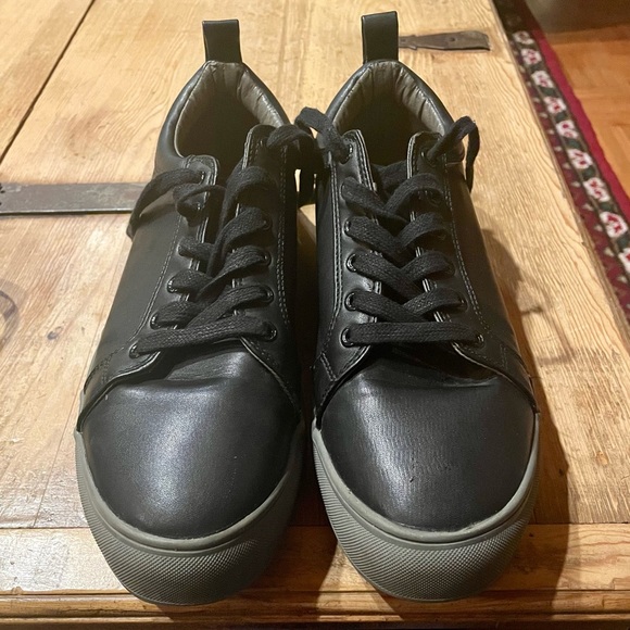 Matt & Nat vegan platform shoes - Picture 4 of 6